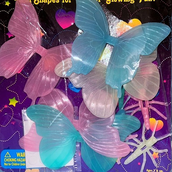 Lisa Frank Glow In The Dark Plastic Butterfly Shapes Room Decor Pack Unused Vtg - Picture 3 of 9